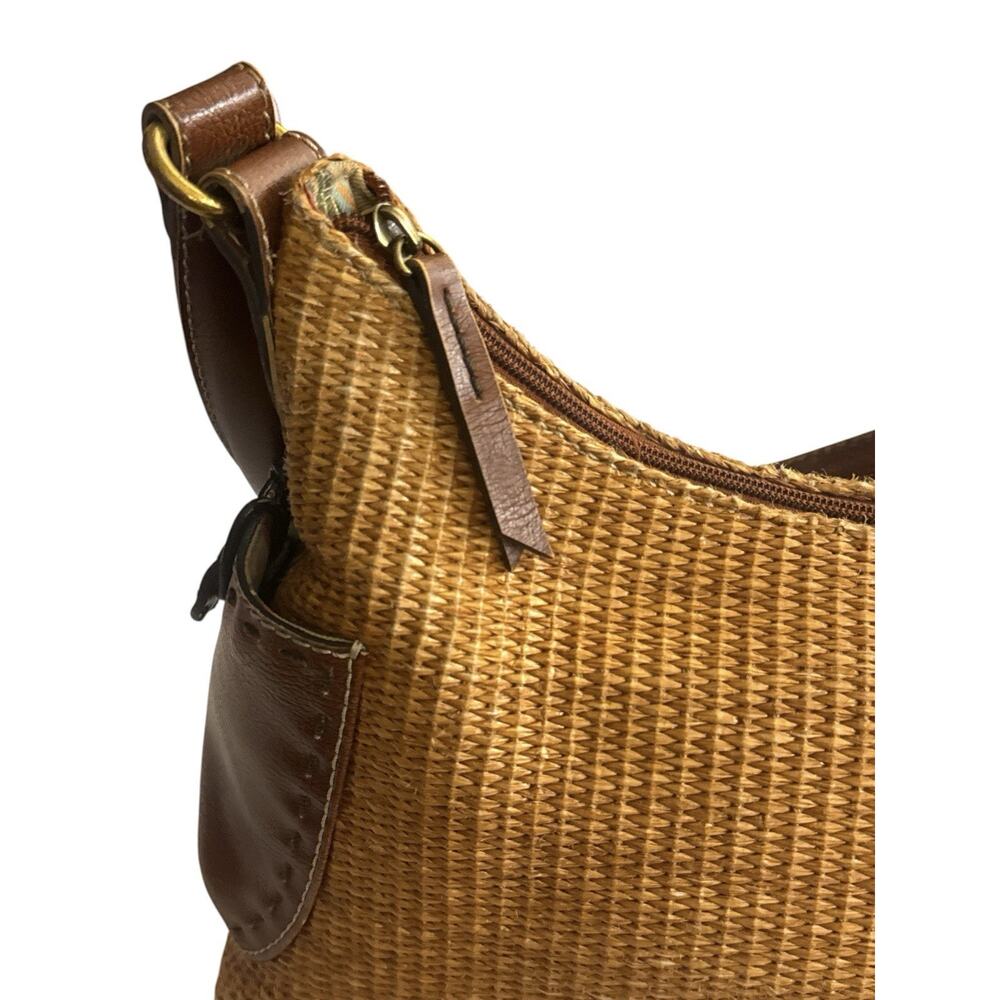 Fossil Purse Thatch Weave & Leather Shoulder Bag Brown Brass Accents - Picture 6 of 16